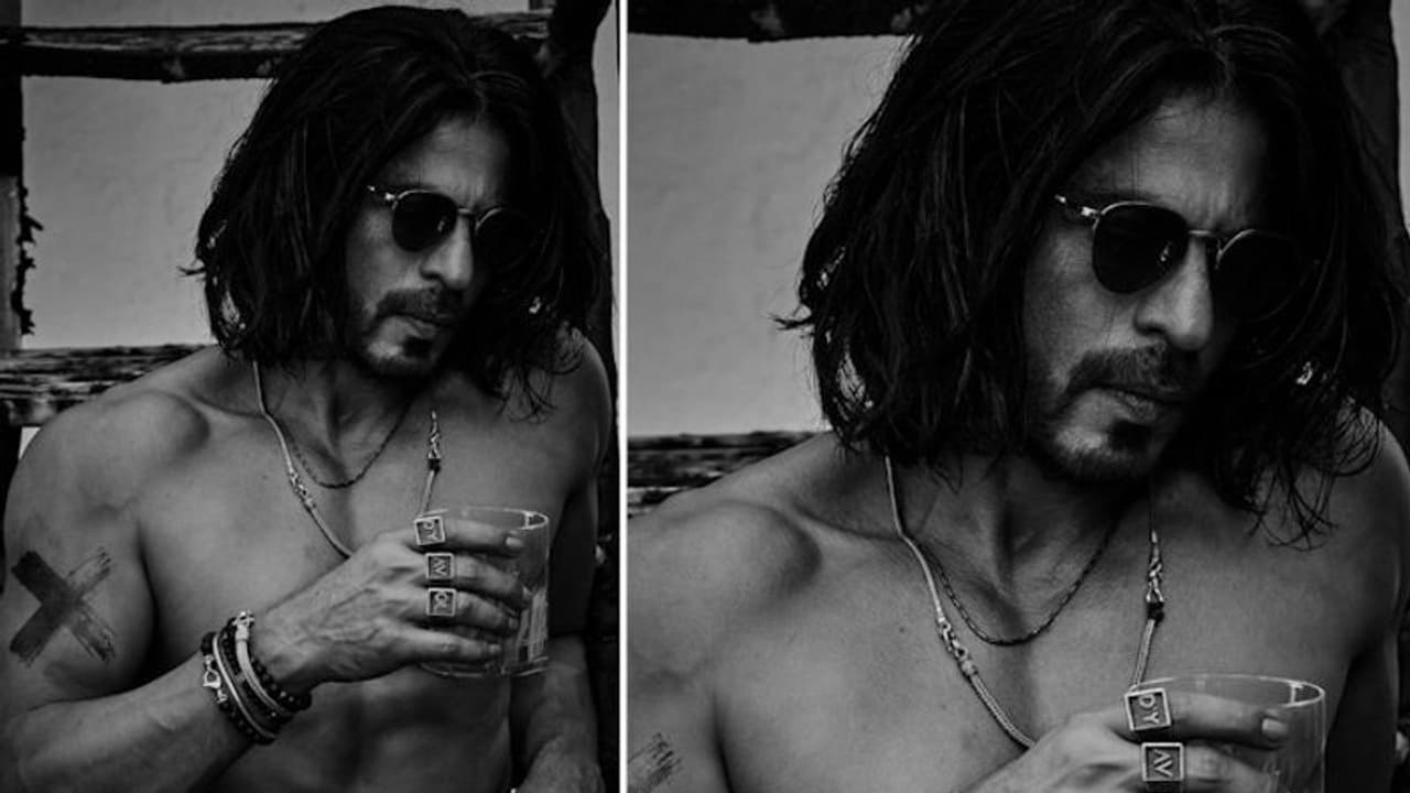 Viral Photo: Shah Rukh Khan SHOCKED fans by sharing shirtless post to promote his son's luxury clothing brand Viral Photo: Shah Rukh Khan SHOCKED fans by sharing shirtless post to promote his son's luxury clothing brand
