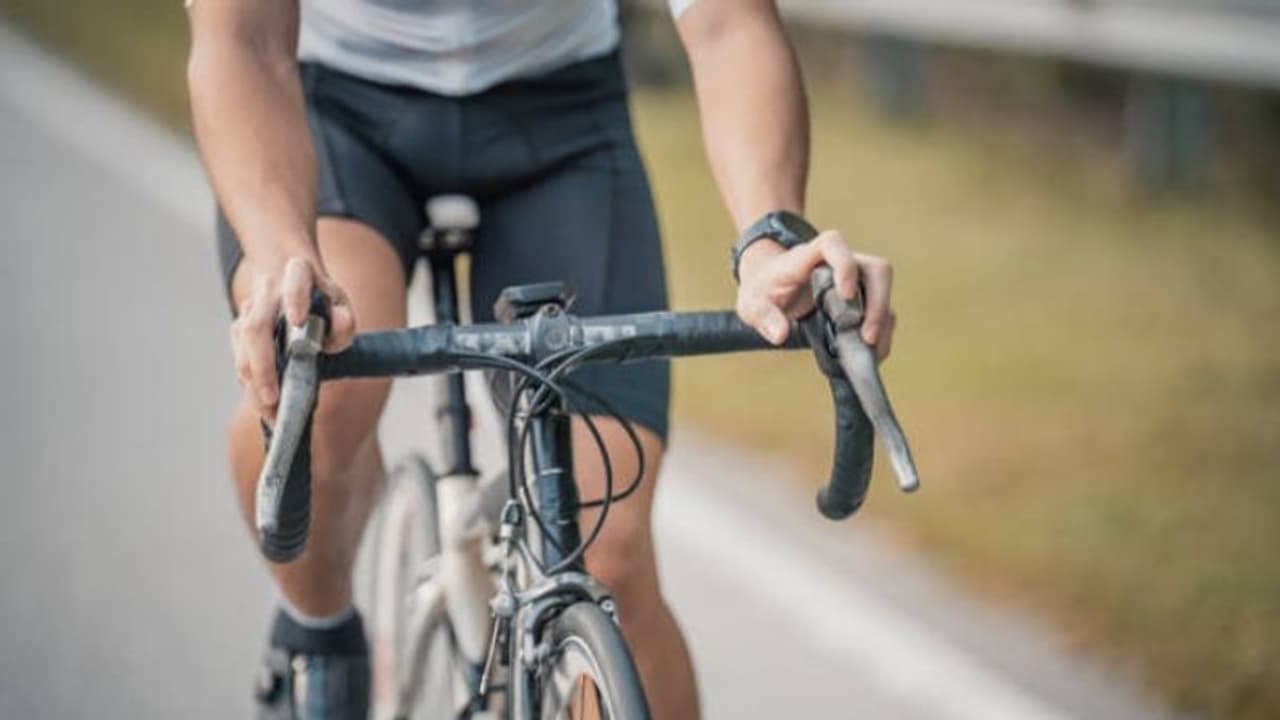 പുരുഷന്മാരില് ലൈംഗിക ഹോര്മോണായ ടെസ്റ്റോസ്റ്റിറോണ് കുറയുന്നതിന്റെ നാല് കാരണങ്ങള് പുരുഷന്മാരില് ലൈംഗിക ഹോര്മോണായ ടെസ്റ്റോസ്റ്റിറോണ് കുറയുന്നതിന്റെ നാല് കാരണങ്ങള്