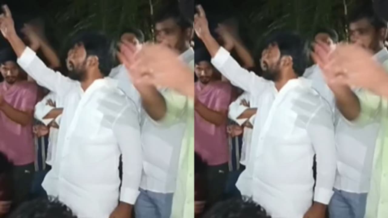 Andhra Pradesh Assembly Elections 2024 : టికెట్ ఇవ్వకుంటే ఆత్మహత్యే...: జనసేన నాయకుడి హెచ్చరిక Andhra Pradesh Assembly Elections 2024 : టికెట్ ఇవ్వకుంటే ఆత్మహత్యే...: జనసేన నాయకుడి హెచ్చరిక