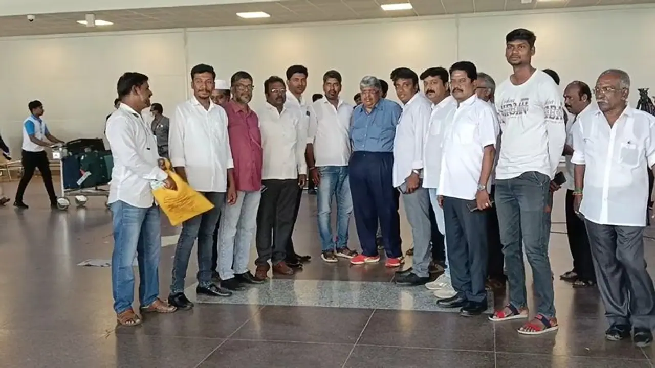 வருமான வரித்துறை மூலம் தொழில் அதிபர்களிடம் கல்லா கட்டும் பாஜக ஆனந்த் சீனிவாசன் பரபரப்பு குற்றச்சாட்டு