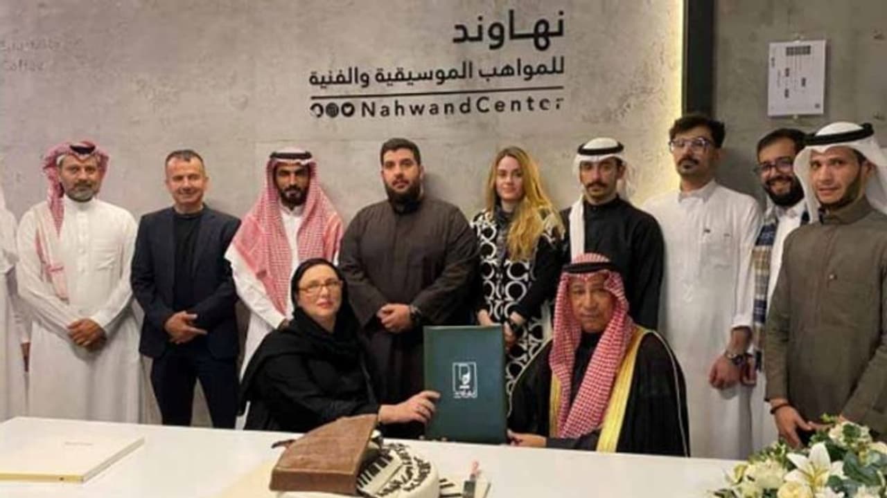 സൗദിയിലെ ആദ്യ അന്താരാഷ്ട്ര മ്യൂസിക് അക്കാദമി പ്രവർത്തനം ആരംഭിച്ചു സൗദിയിലെ ആദ്യ അന്താരാഷ്ട്ര മ്യൂസിക് അക്കാദമി പ്രവർത്തനം ആരംഭിച്ചു