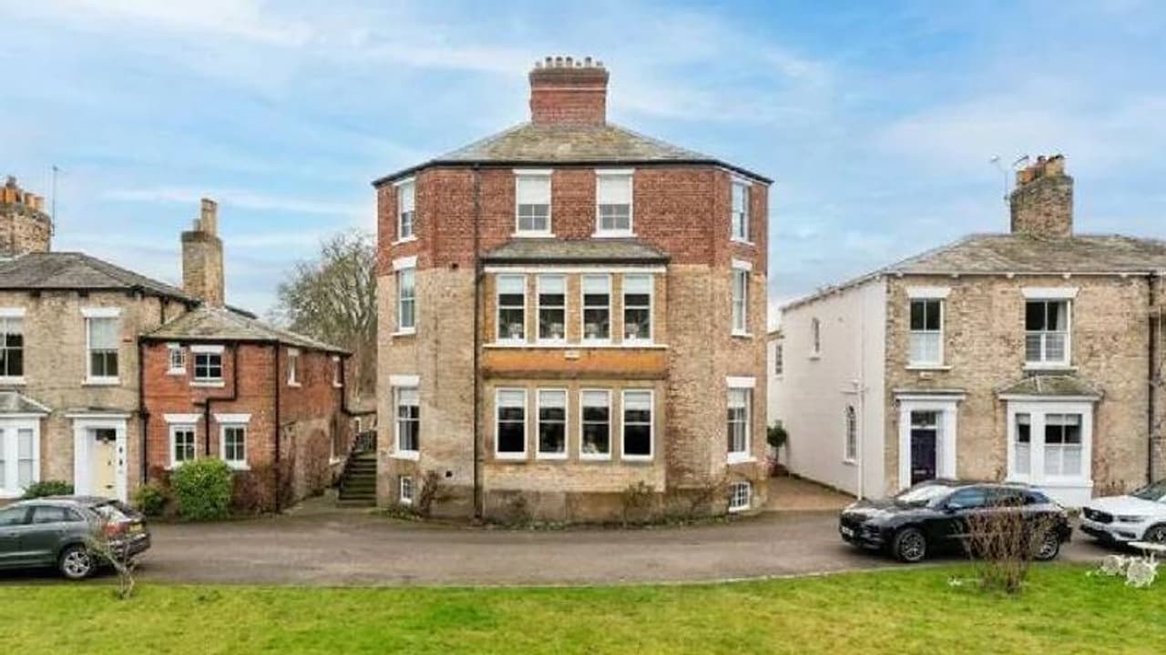 എന്റമ്മോ, 215 വർഷം പഴക്കം, അന്ന് ജയിൽ, ഇന്ന് 15 കോടിയുടെ ആഡംബരവീട്