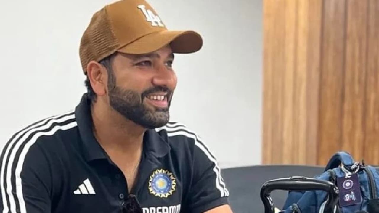 'ನಾನು ಈ ದುಬಾರಿ ಕಾರು ಕೊಳ್ಳುತ್ತೇನೆ ನೋಡ್ತಾ ಇರಿ..': ರೋಹಿತ್ ಶರ್ಮಾ ಪ್ರತಿಜ್ಞೆ ಸ್ಮರಿಸಿಕೊಂಡ ಬಾಲ್ಯದ ಕೋಚ್ 'ನಾನು ಈ ದುಬಾರಿ ಕಾರು ಕೊಳ್ಳುತ್ತೇನೆ ನೋಡ್ತಾ ಇರಿ..': ರೋಹಿತ್ ಶರ್ಮಾ ಪ್ರತಿಜ್ಞೆ ಸ್ಮರಿಸಿಕೊಂಡ ಬಾಲ್ಯದ ಕೋಚ್