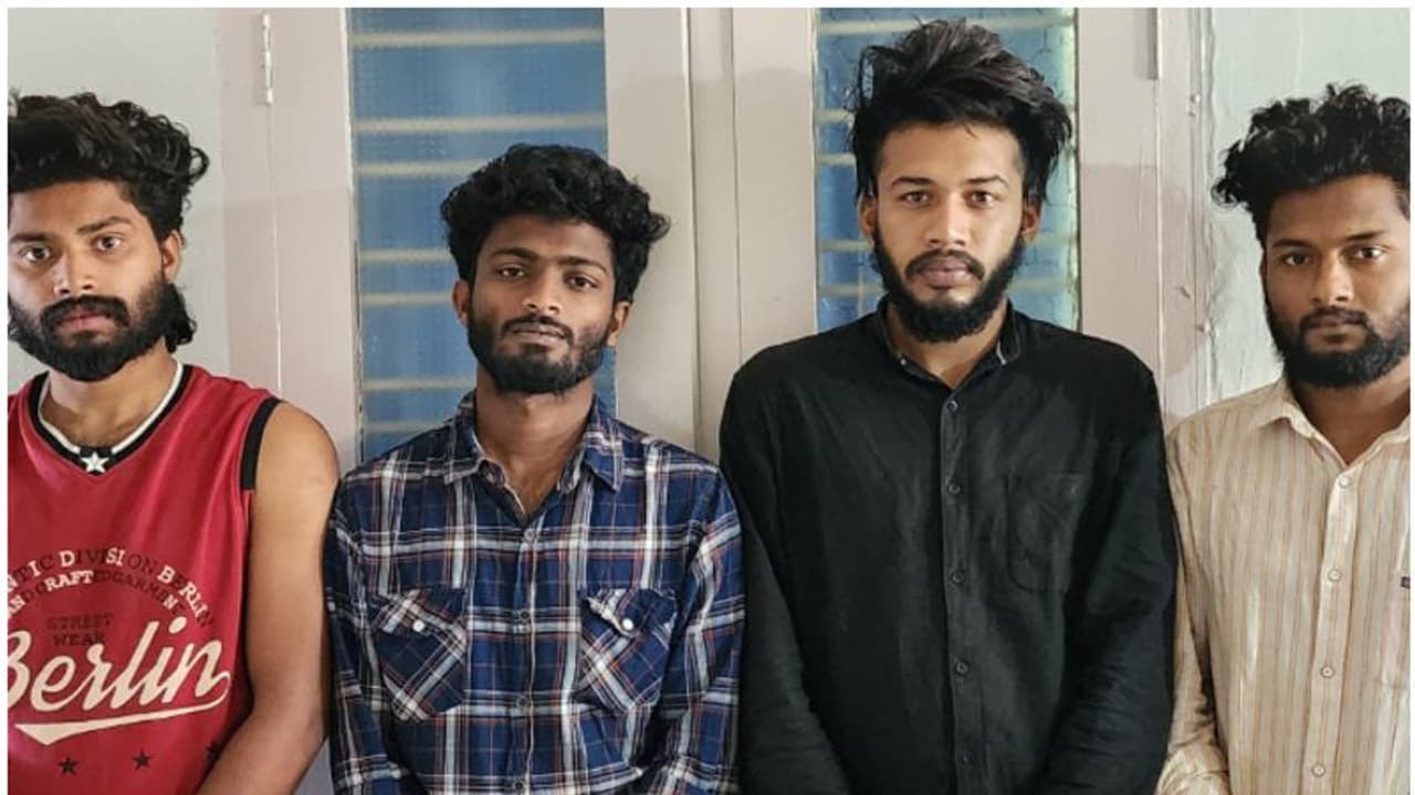 ഓവർടേക്ക് ചെയ്തത് വൈരാഗ്യത്തിന് കാരണമായി; യുവാവിനെ മർദ്ദിച്ച് ആഭരണങ്ങൾ കവർന്നു; പ്രതികൾ പിടിയിൽ