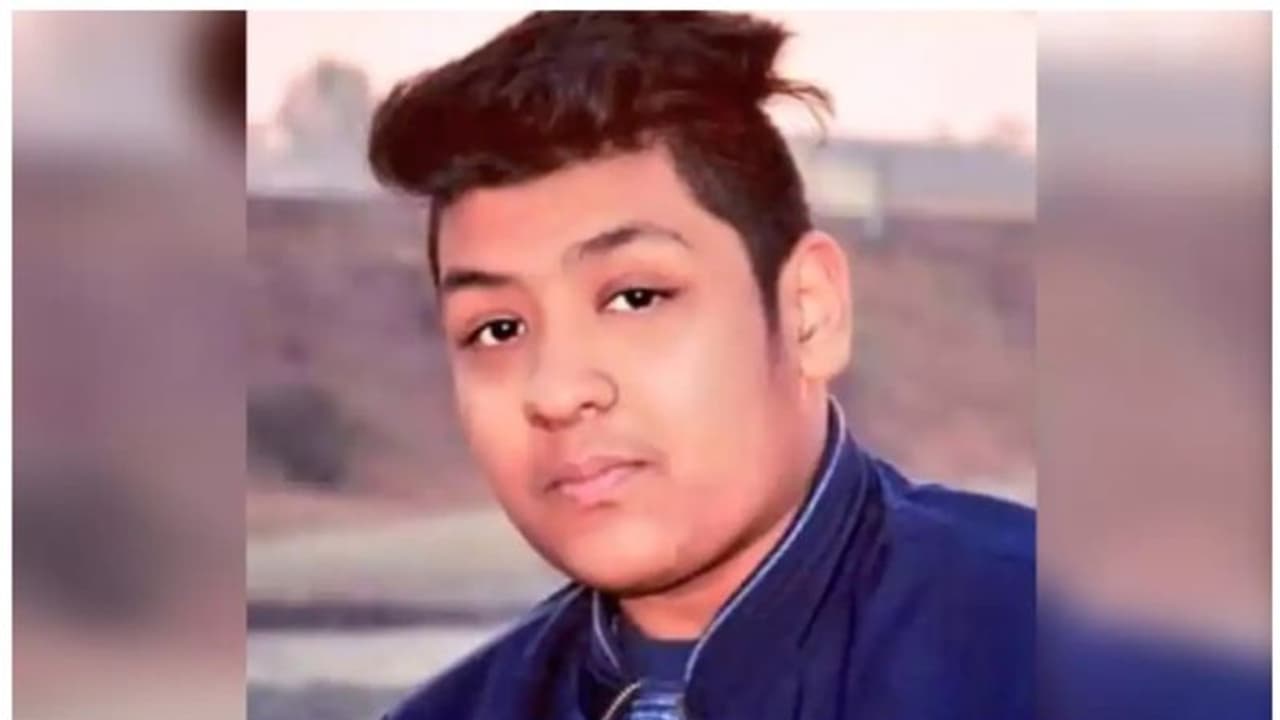 കൂടെ നടന്ന കൂട്ടുകാർ തന്നെ എല്ലാത്തിനും പിന്നിൽ; ഹോസ്റ്റലിൽ നിന്ന് കാണാതായ വിദ്യാർത്ഥിയെ കൊന്ന് കുഴിച്ചുമൂടി