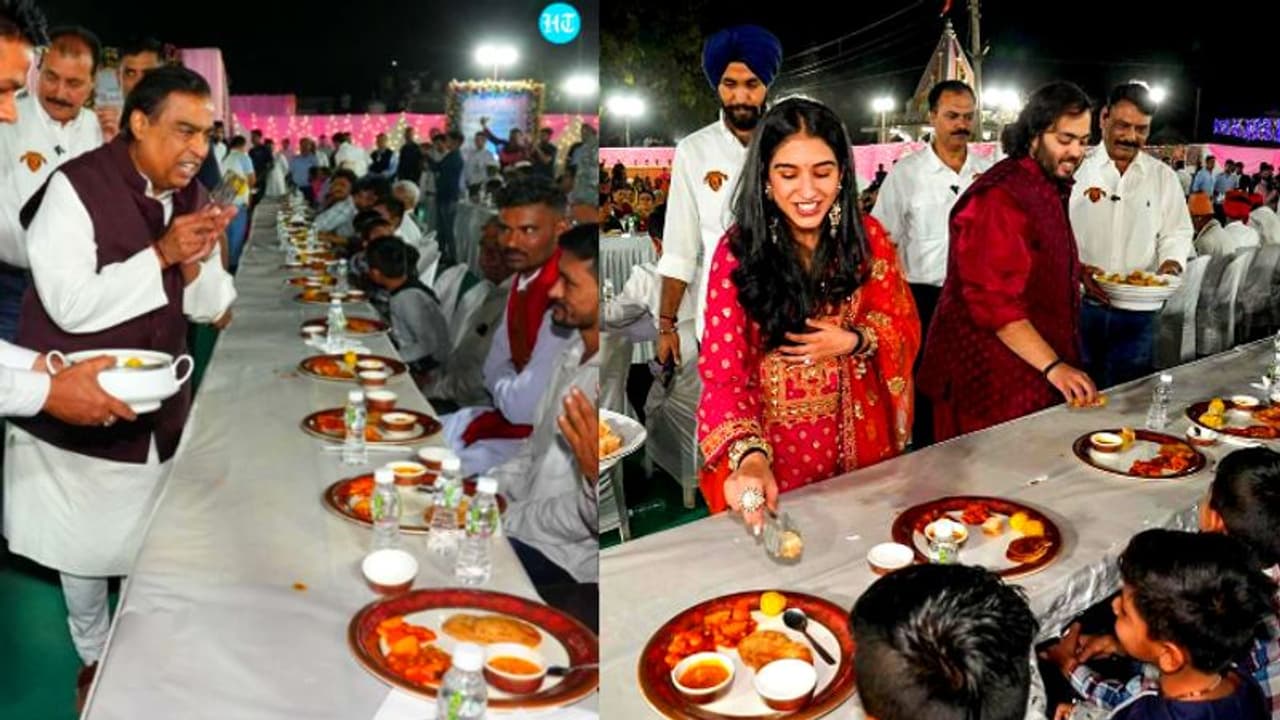 ഭക്ഷണം വിളമ്പി മുകേഷ് അംബാനിയും അനന്ത് അംബാനിയും; ‘അന്ന സേവ’ ചടങ്ങോടെ വിവാഹ ആഘോഷങ്ങൾക്ക് തുടക്കം 