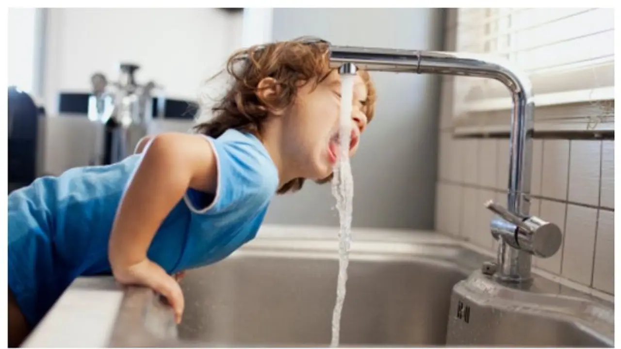 കുടിവെള്ളത്തിലെ 80 ശതമാനം മൈക്രോപ്ലാസ്റ്റിക്കും നീക്കാം; പരിഹാരം നിര്‍ദ്ദേശിച്ച് ഗവേഷകര്‍ 