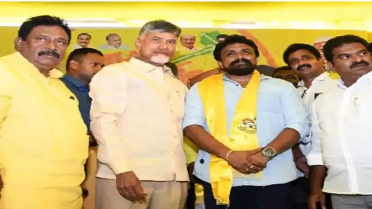 పి.గన్నవరం బరిలోంచి తప్పుకున్న మహాసేన రాజేశ్.. కుల రక్కసికి బలైపోయానంటూ ఆవేదన