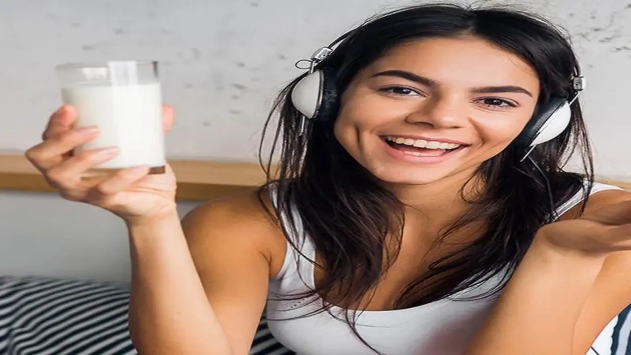 Cow Milk or Buffalo milk: Which is better comparatively? Cow Milk or Buffalo milk: Which is better comparatively?