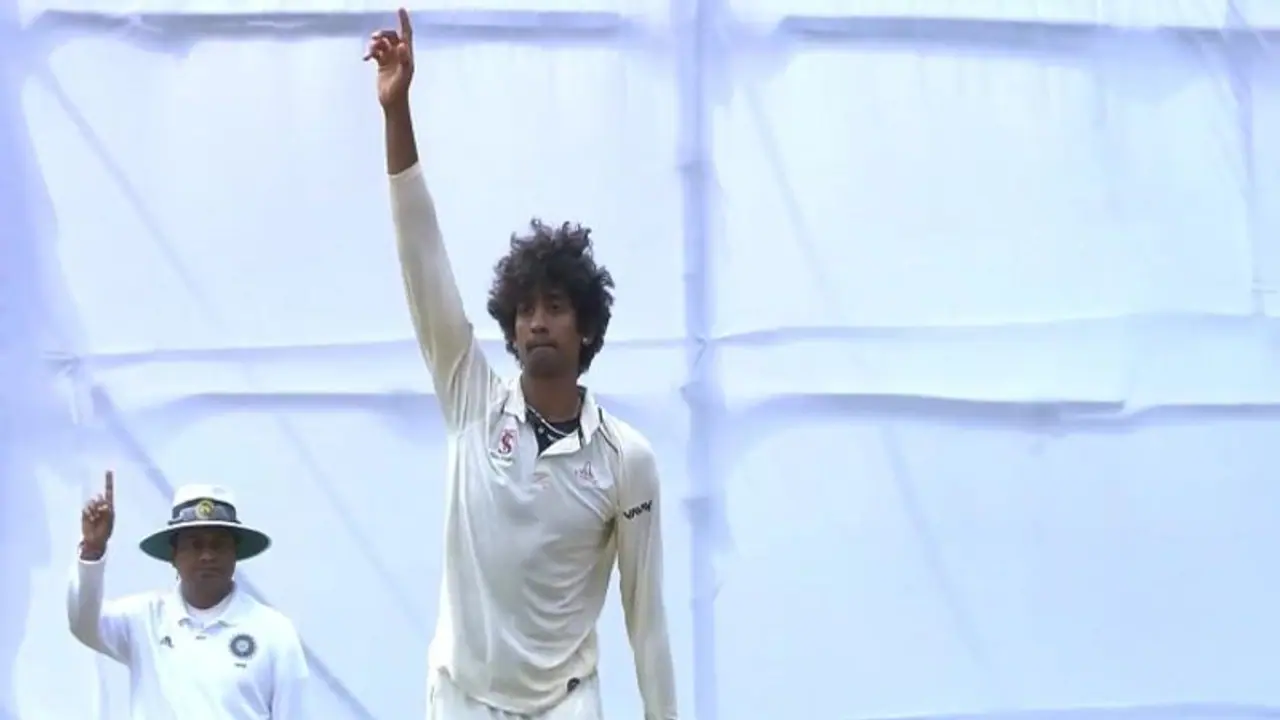 ரஞ்சி டிராபி கிரிக்கெட்டில் புதிய சாதனை படைத்த சாய் கிஷோர் – இறுதிப் போட்டிக்கு தமிழ்நாடு முன்னேறுமா? ரஞ்சி டிராபி கிரிக்கெட்டில் புதிய சாதனை படைத்த சாய் கிஷோர் – இறுதிப் போட்டிக்கு தமிழ்நாடு முன்னேறுமா?