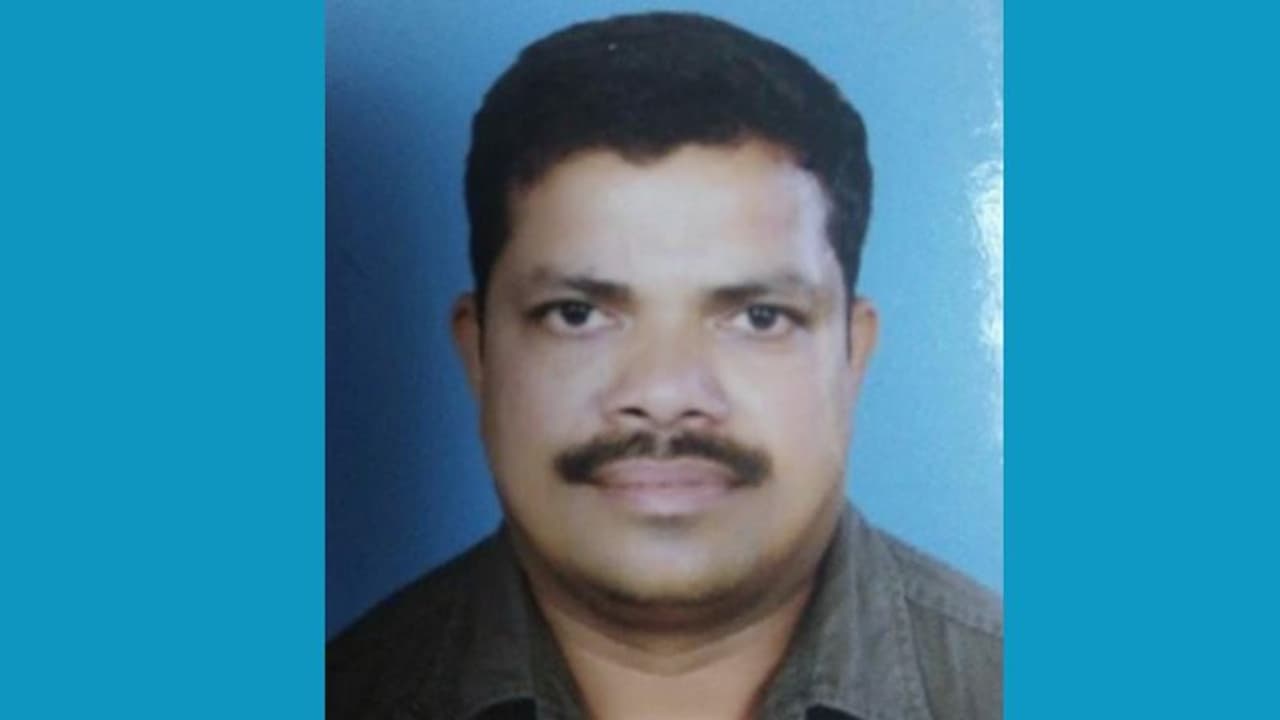 രാത്രി ഭാര്യയോട് നെഞ്ചുവേദനയുണ്ടെന്ന് പറഞ്ഞു, രാവിലെ വാതില്‍ തുറന്നപ്പോള്‍ അനക്കമില്ല; ഉറക്കത്തിൽ മരണം