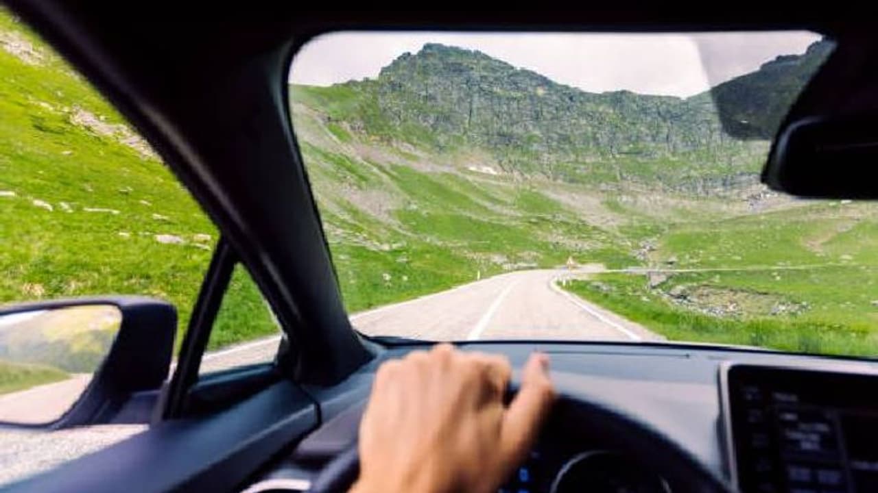 ശരീരഭാരം തീരെയില്ല, യുവാവിന്റെ ഡ്രൈവിം​ഗ് ലൈസൻസ് റദ്ദാക്കി