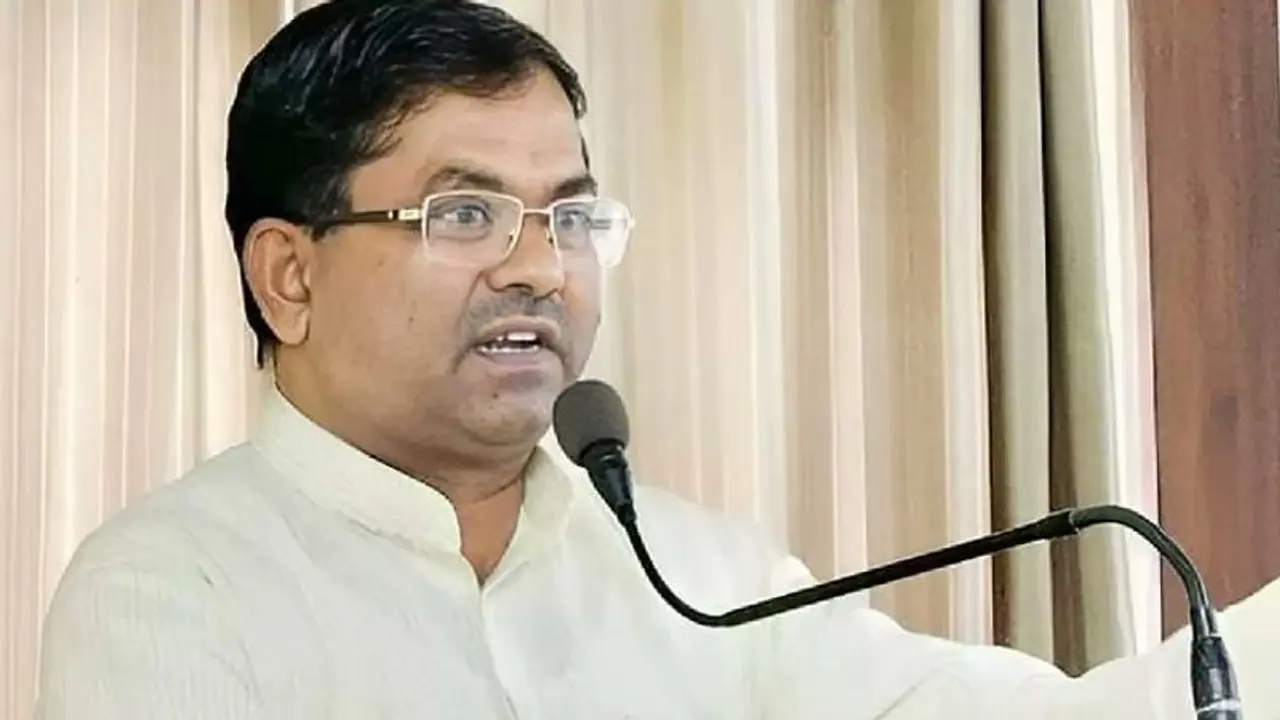 Lok Sabha Elections 2024: BJP MP Upendra Singh Rawat quits Barabanki race following obscene video Lok Sabha Elections 2024: BJP MP Upendra Singh Rawat quits Barabanki race following obscene video