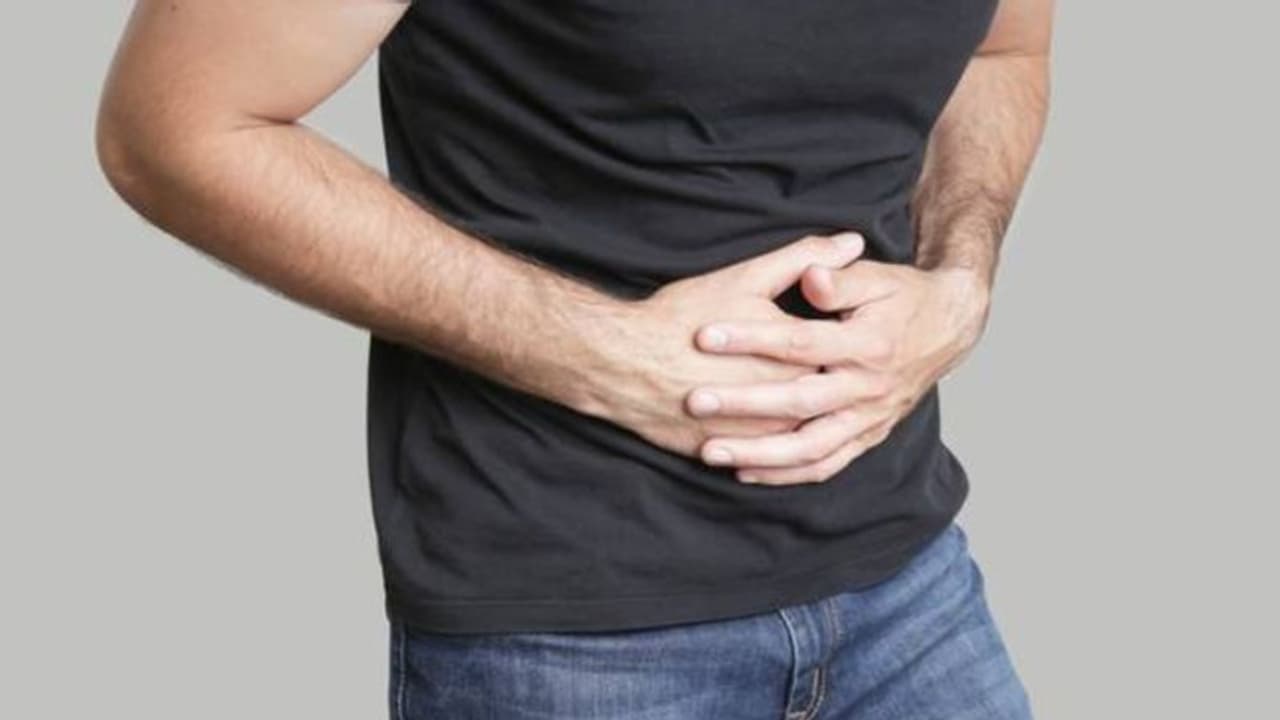 യുവാക്കളില്‍ കോളൻ ക്യാൻസർ കേസുകള്‍ കൂടുന്നു; ഈ ലക്ഷണങ്ങളെ അറിയാതെ പോകരുത്... 