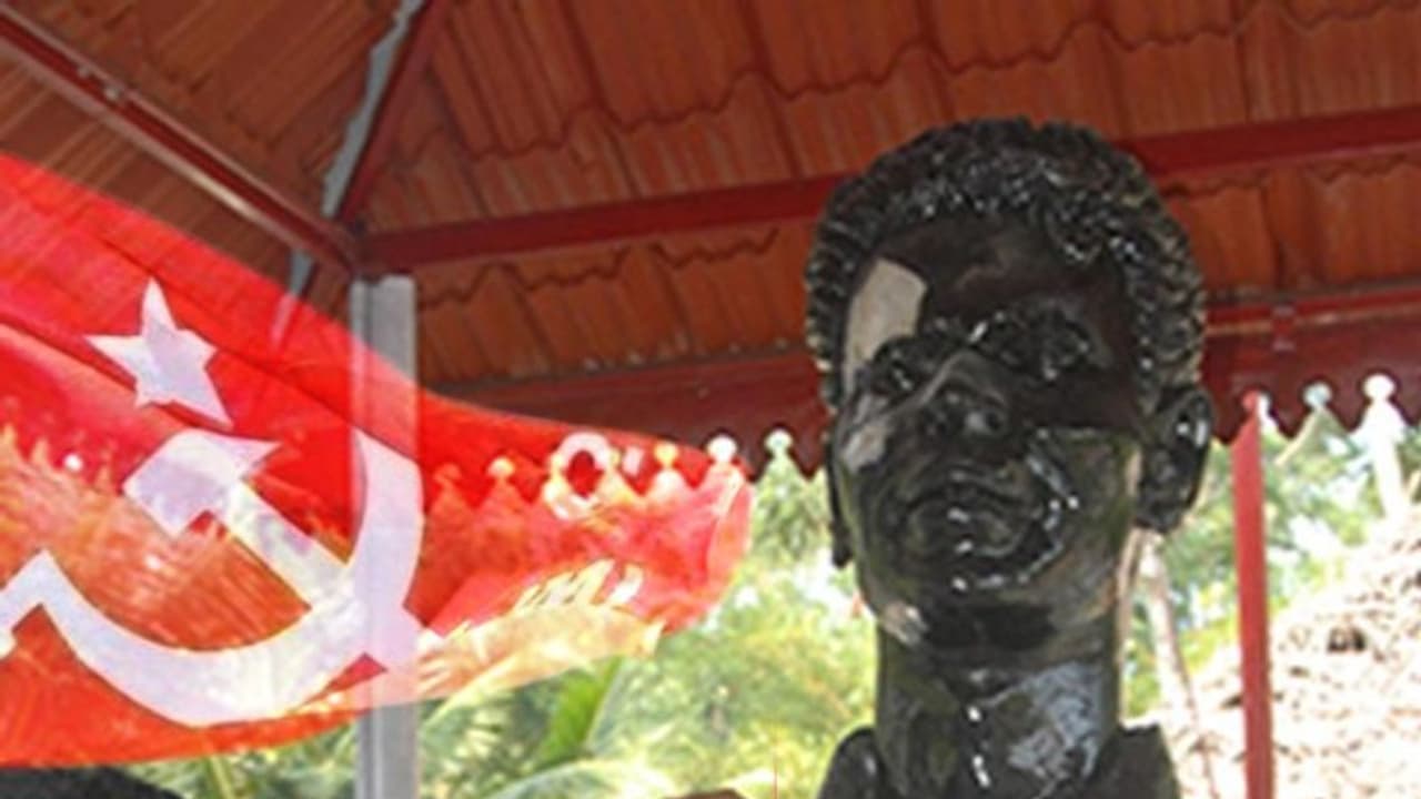 ആലപ്പുഴ കഞ്ഞിക്കുഴിയിൽ സിപിഎമ്മിൽ കൂട്ട രാജി; 3 വനിതാ നേതാക്കൾ ഉൾപ്പടെ 5 പേർ പാര്ട്ടി അംഗത്വം ഉപേക്ഷിച്ചു ആലപ്പുഴ കഞ്ഞിക്കുഴിയിൽ സിപിഎമ്മിൽ കൂട്ട രാജി; 3 വനിതാ നേതാക്കൾ ഉൾപ്പടെ 5 പേർ പാര്ട്ടി അംഗത്വം ഉപേക്ഷിച്ചു