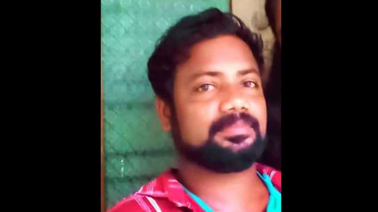 പട്ടാമ്പി നേര്‍ച്ച കാണാൻ പോകുകയാണെന്ന് പറഞ്ഞ് ഇറങ്ങി; യുവാവ് തോട്ടിൽ മരിച്ച നിലയിൽ