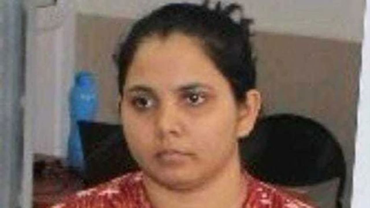 'കാണാതായ വിദ്യാർത്ഥിനി ഖത്തറിൽ'; സ്നേഹിക്കാൻ അവകാശമുണ്ട്, ആരുടെയും സമ്മർദ്ദത്തിന് വഴങ്ങിയിട്ടില്ലെന്ന് സന്ദേശം