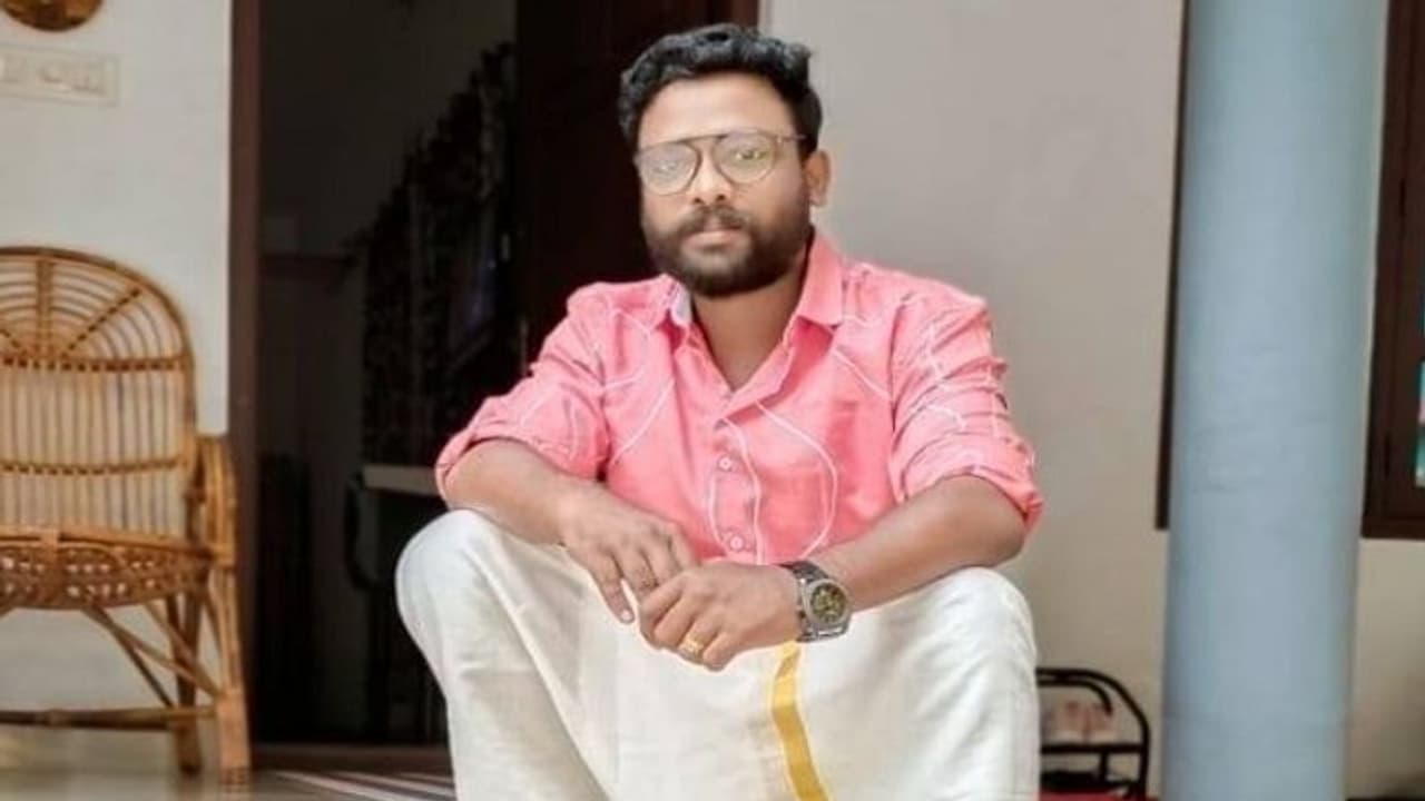 ఇజ్రాయిల్ పై మిస్సైల్ దాడి.. కేరళ యవకుడు దుర్మరణం.. 