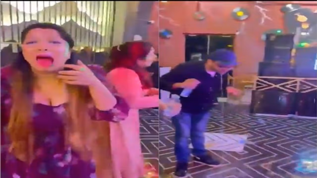 5 people cough out blood after eating mouth freshener at Gurugram cafe 5 people cough out blood after eating mouth freshener at Gurugram cafe