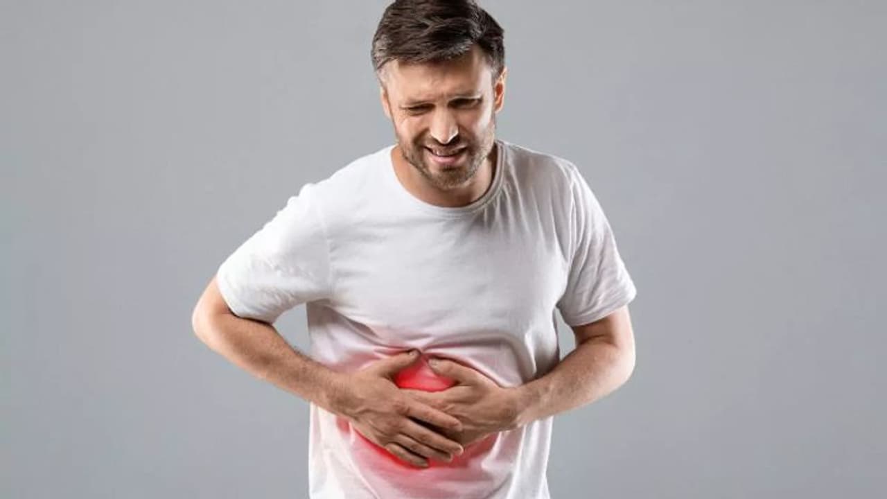 ശരീരത്തിലെ ഈ ഇടങ്ങളിലെ നീര്‍ക്കെട്ട് ഫാറ്റി ലിവര്‍ രോഗത്തിന്‍റെ സൂചനയാകാം; രോഗം തടയാന്‍ ശ്രദ്ധിക്കേണ്ടത്... 