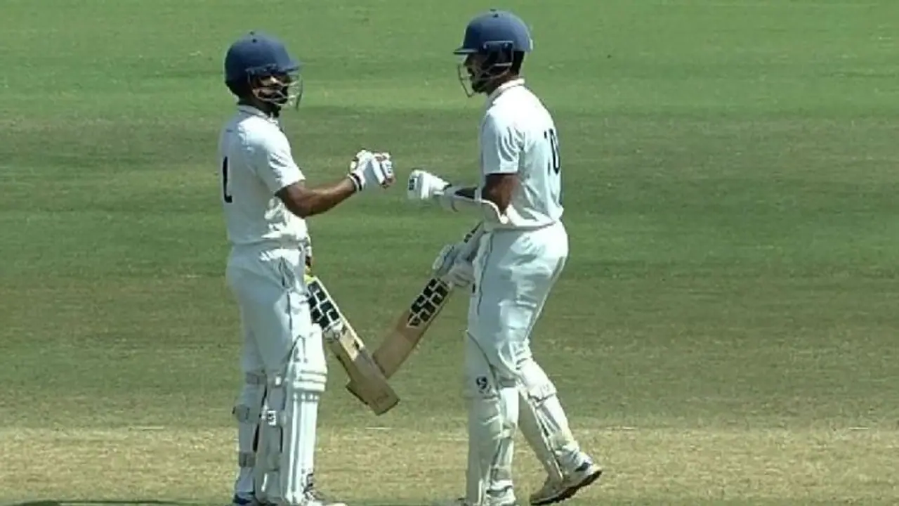 Ranji Trophy Semifinal ಜಯಕ್ಕಾಗಿ ವಿದರ್ಭ ಮ.ಪ್ರದೇಶ ಹೋರಾಟ Ranji Trophy Semifinal ಜಯಕ್ಕಾಗಿ ವಿದರ್ಭ ಮ.ಪ್ರದೇಶ ಹೋರಾಟ