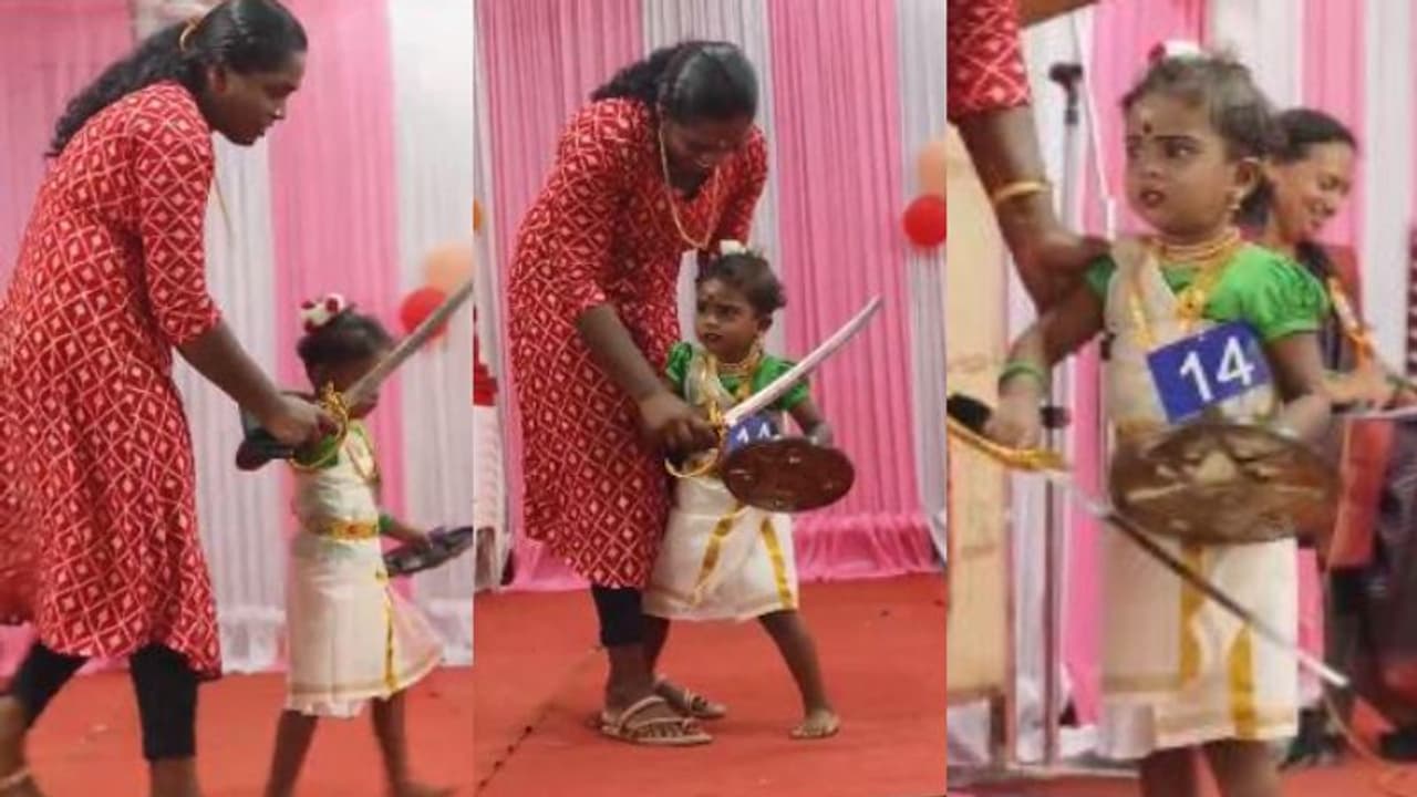 വാളും പരിചയുമായി സ്റ്റേജിലെത്തി, പാട്ട് വന്നതോടെ 'ഉണ്ണിയാർച്ച'യുടെ മൂഡ് മാറി, വൈറലായി വീഡിയോ...