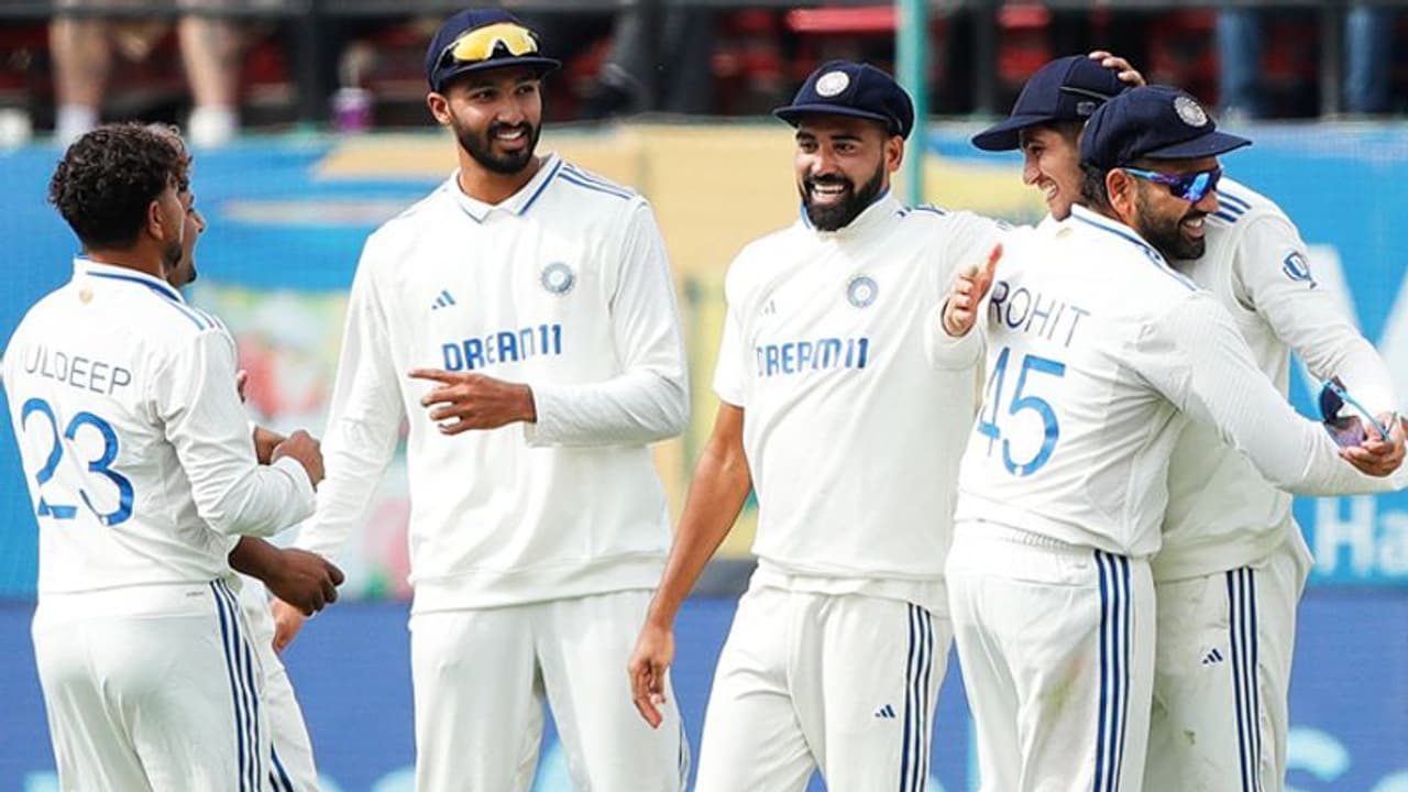 Ind vs Eng: 112 ఏళ్ల తర్వాత.. సరికొత్త చరిత్ర సృష్టించనున్న రోహిత్ సేన ! Ind vs Eng: 112 ఏళ్ల తర్వాత.. సరికొత్త చరిత్ర సృష్టించనున్న రోహిత్ సేన !