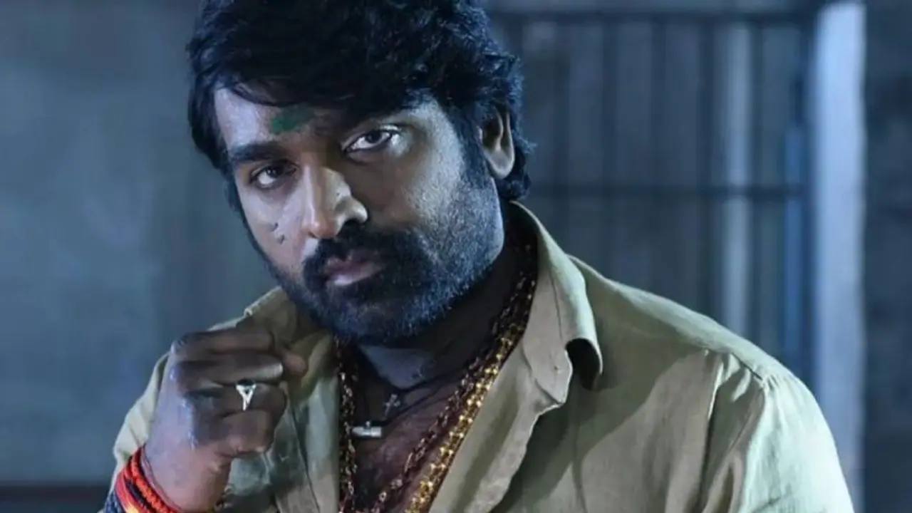 புதிய கதைக்களத்தில் உருவாகும் "கரா".. குட்டி பவானிக்காக புதிய அவதாரம் எடுக்கும் மக்கள் செல்வன் என்ன அது? புதிய கதைக்களத்தில் உருவாகும் "கரா".. குட்டி பவானிக்காக புதிய அவதாரம் எடுக்கும் மக்கள் செல்வன் என்ன அது?