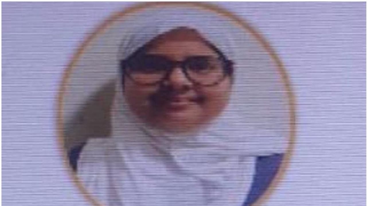 കണ്ണീരണിഞ്ഞ് മസ്കത്തിലെ ഇന്ത്യൻ സമൂഹം, പരീക്ഷ കഴിഞ്ഞ് ഉമ്മക്കൊപ്പമിറങ്ങിയ സമീഹക്ക് ദാരുണാന്ത്യം