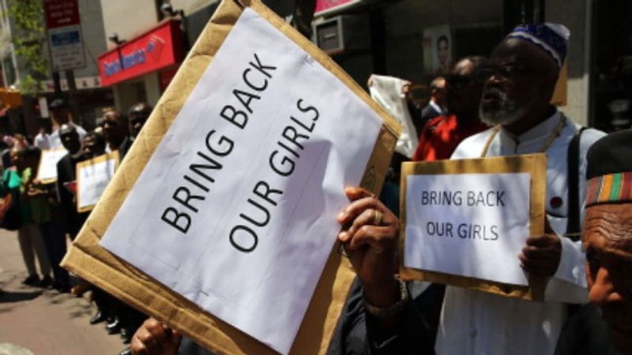 സ്കൂൾ അസംബ്ലിക്കിടെ തോക്കുമായി അക്രമിസംഘം, 287 കുട്ടികളെ തട്ടിക്കൊണ്ടുപോയി, ഒരാഴ്ചയ്ക്കിടയിലെ രണ്ടാമത്തെ സംഭവം സ്കൂൾ അസംബ്ലിക്കിടെ തോക്കുമായി അക്രമിസംഘം, 287 കുട്ടികളെ തട്ടിക്കൊണ്ടുപോയി, ഒരാഴ്ചയ്ക്കിടയിലെ രണ്ടാമത്തെ സംഭവം