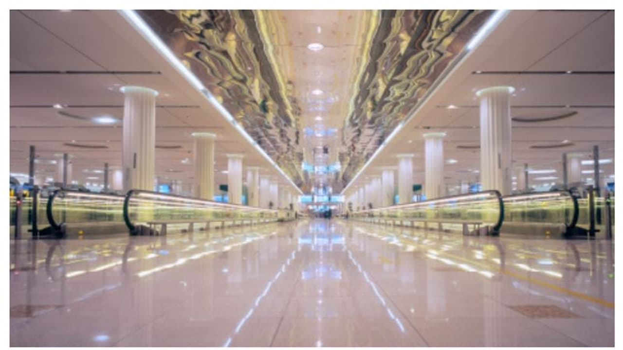 പ്രതികൂല കാലാവസ്ഥ; വിമാന യാത്രക്കാര്‍ക്ക് സുപ്രധാന മുന്നറിയിപ്പ്, സമയക്രമം മാറിയേക്കാമെന്ന് അധികൃതര്‍