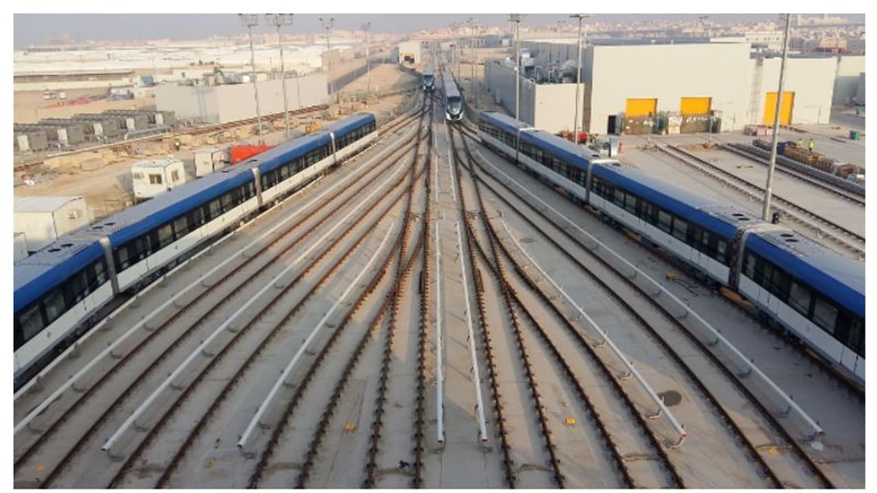 തലസ്ഥാന നഗരത്തിന്‍റെ മുഖം മാറും; റിയാദ് മെട്രോയില്‍ രണ്ടു ലൈനുകൾ പ്രവർത്തന സജ്ജം 