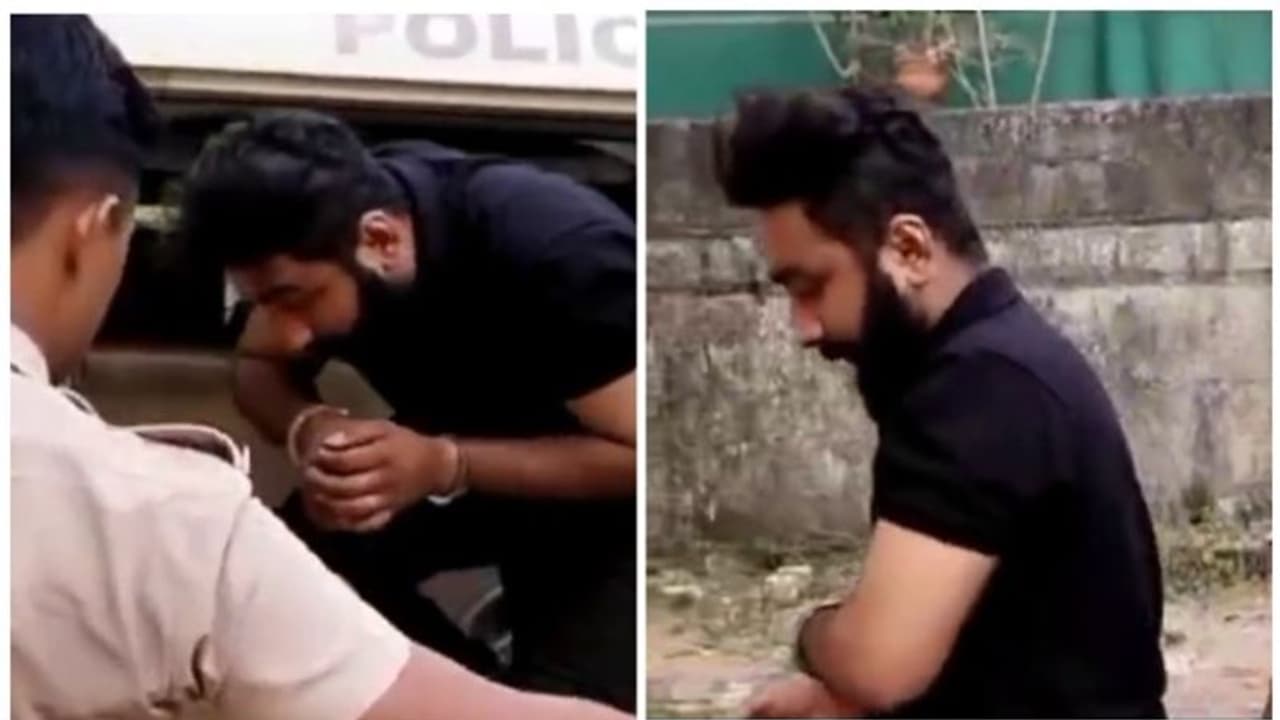 സെൽഫിയെടുക്കാൻ വിളിച്ചു, വർക്കലയിൽ 63കാരിയായ വിദേശവനിതയോട് ലൈംഗികാതിക്രമം; ഓടിരക്ഷപ്പെട്ട പ്രതി പിടിയിൽ സെൽഫിയെടുക്കാൻ വിളിച്ചു, വർക്കലയിൽ 63കാരിയായ വിദേശവനിതയോട് ലൈംഗികാതിക്രമം; ഓടിരക്ഷപ്പെട്ട പ്രതി പിടിയിൽ