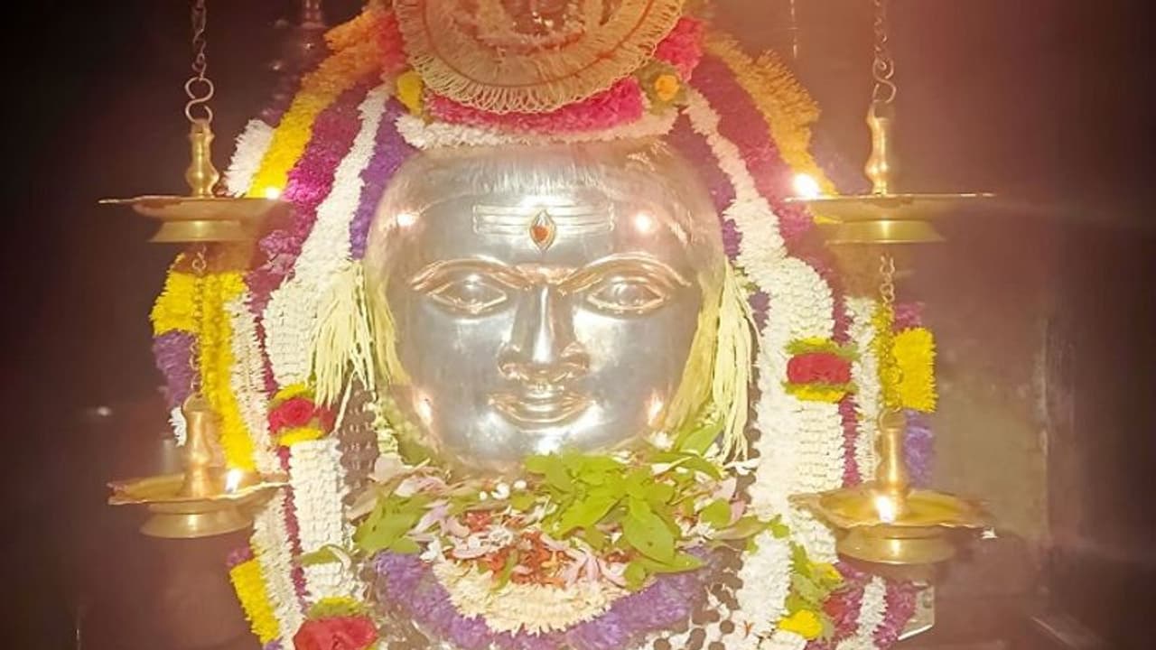 ರಾಜ್ಯಾದ್ಯಂತ ಶ್ರದ್ಧಾ, ಭಕ್ತಿಯಿಂದ ಶಿವರಾತ್ರಿ ಆಚರಣೆ ರಾಜ್ಯಾದ್ಯಂತ ಶ್ರದ್ಧಾ, ಭಕ್ತಿಯಿಂದ ಶಿವರಾತ್ರಿ ಆಚರಣೆ