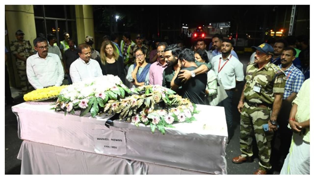 നിബിന് വിട ചൊല്ലാൻ ജന്മനാട്; മൃതദേഹം ഏറ്റുവാങ്ങി ബന്ധുക്കള്‍, എയര്‍പോര്‍ട്ടിലെത്തി ഇസ്രായേല്‍ പ്രതിനിധികളും