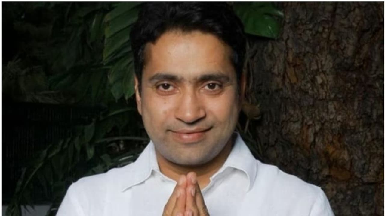 ലോക്സഭാ തെരഞ്ഞെടുപ്പ് അടുത്തിരിക്കെ രാജസ്ഥാനിൽ ബിജെപിക്ക് തിരിച്ചടി, എംപി പാർട്ടി വിട്ട് കോൺഗ്രസിൽ ചേർന്നു 