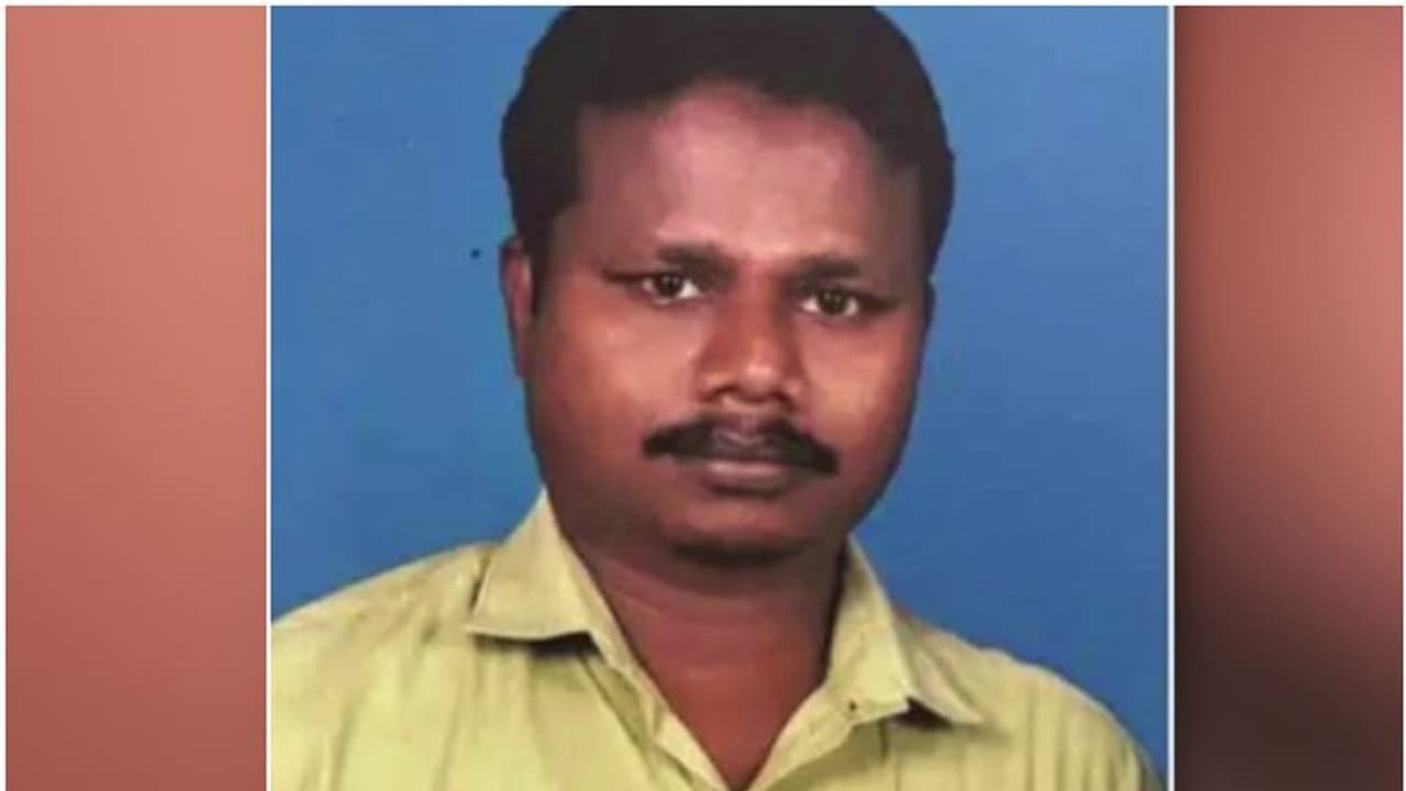 വില്ലേജ് ഓഫീസറുടെ ആത്മഹത്യയില്‍ പരാതിയുമായി സഹപ്രവര്‍ത്തകരായ മറ്റ് വില്ലേജ് ഓഫീസര്‍മാര്‍