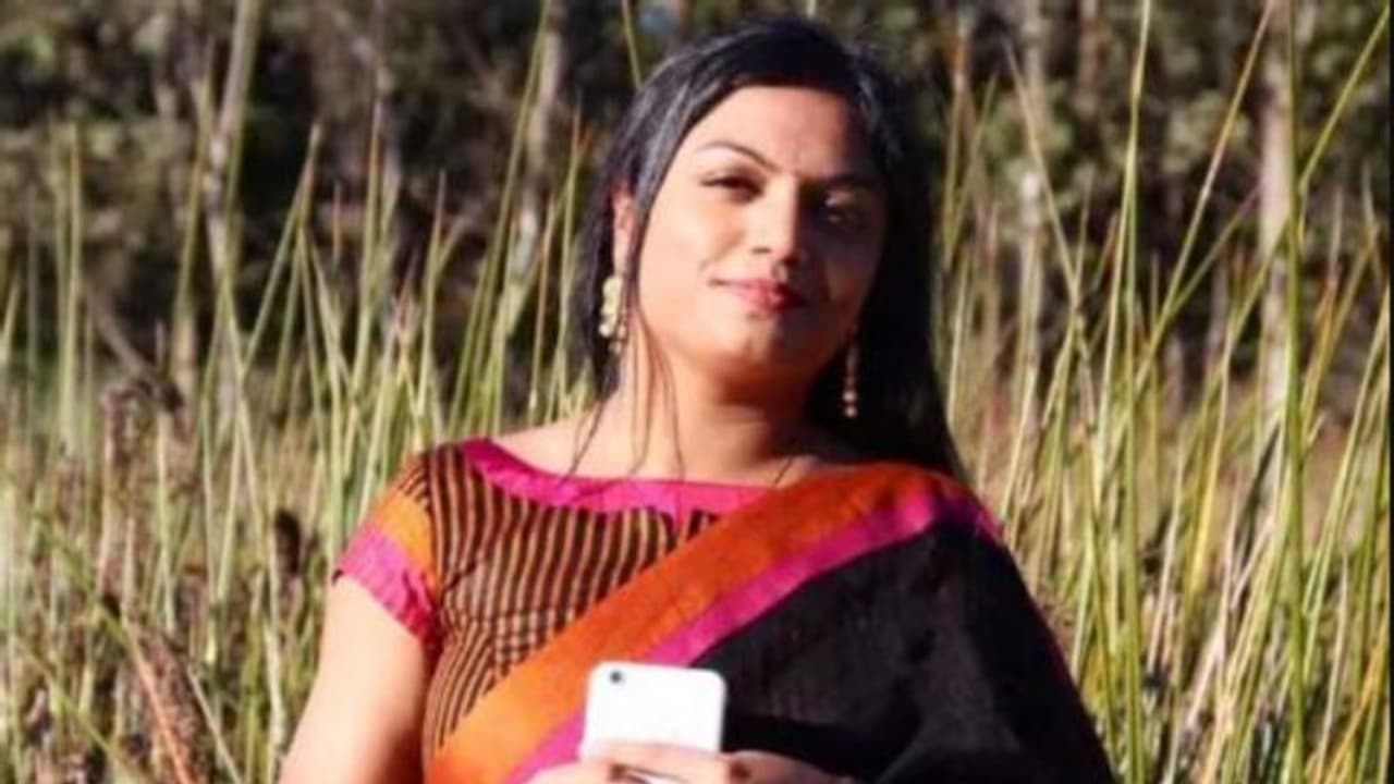 മകനെ ഇന്ത്യയിൽ ഭാര്യവീട്ടിലെത്തിച്ചു, ഓസ്ട്രേലിയയിൽ നിന്ന് വരവ് അവളെ കൊന്ന് ചവറ്റുകൂനയിൽ തള്ളി, കാരണമെന്ത്? മകനെ ഇന്ത്യയിൽ ഭാര്യവീട്ടിലെത്തിച്ചു, ഓസ്ട്രേലിയയിൽ നിന്ന് വരവ് അവളെ കൊന്ന് ചവറ്റുകൂനയിൽ തള്ളി, കാരണമെന്ത്?