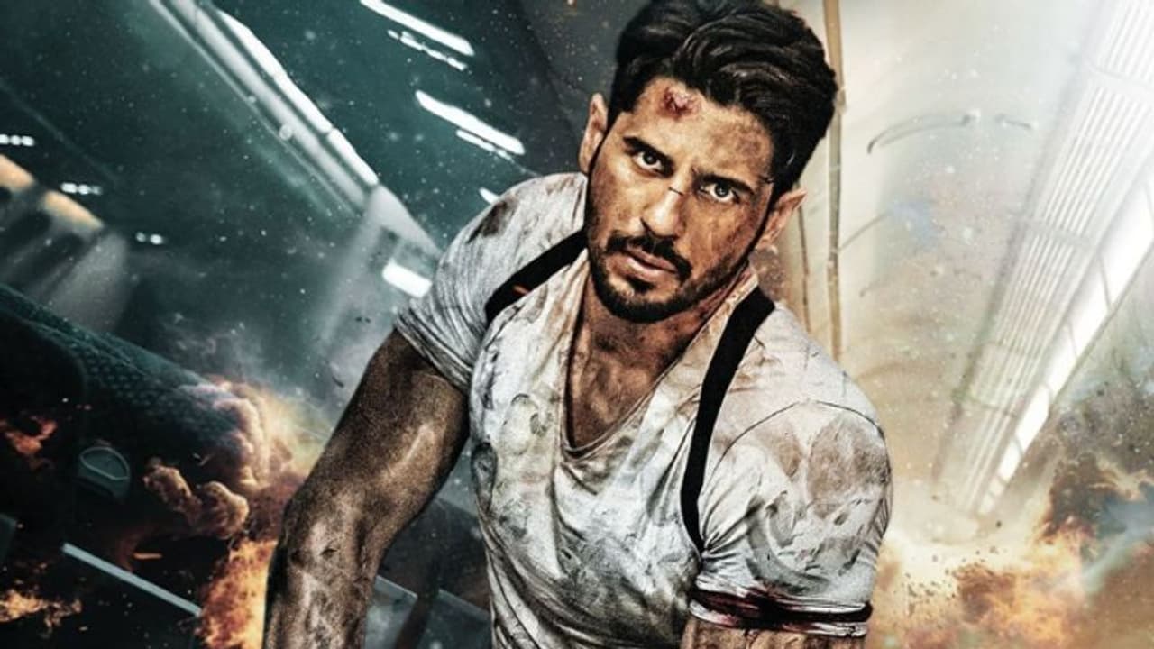 Sidharth Malhotra shares how patriotic roles are fulfilling his childhood dream, 'My dadu was in Indian Army' Sidharth Malhotra shares how patriotic roles are fulfilling his childhood dream, 'My dadu was in Indian Army'