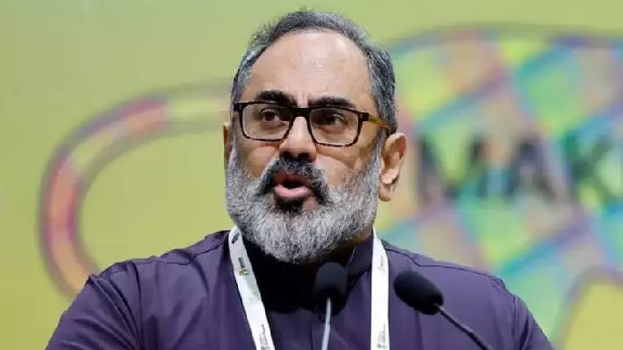 ബിജെപി ഓഫീസ് ഹെൽപ്പ് ഡെസ്കായി പ്രവർത്തിക്കും, എല്ലാവർക്കും വേണ്ടി പ്രവർത്തിക്കുന്ന പാ‍ർട്ടി: രാജീവ് ചന്ദ്രശേഖർ