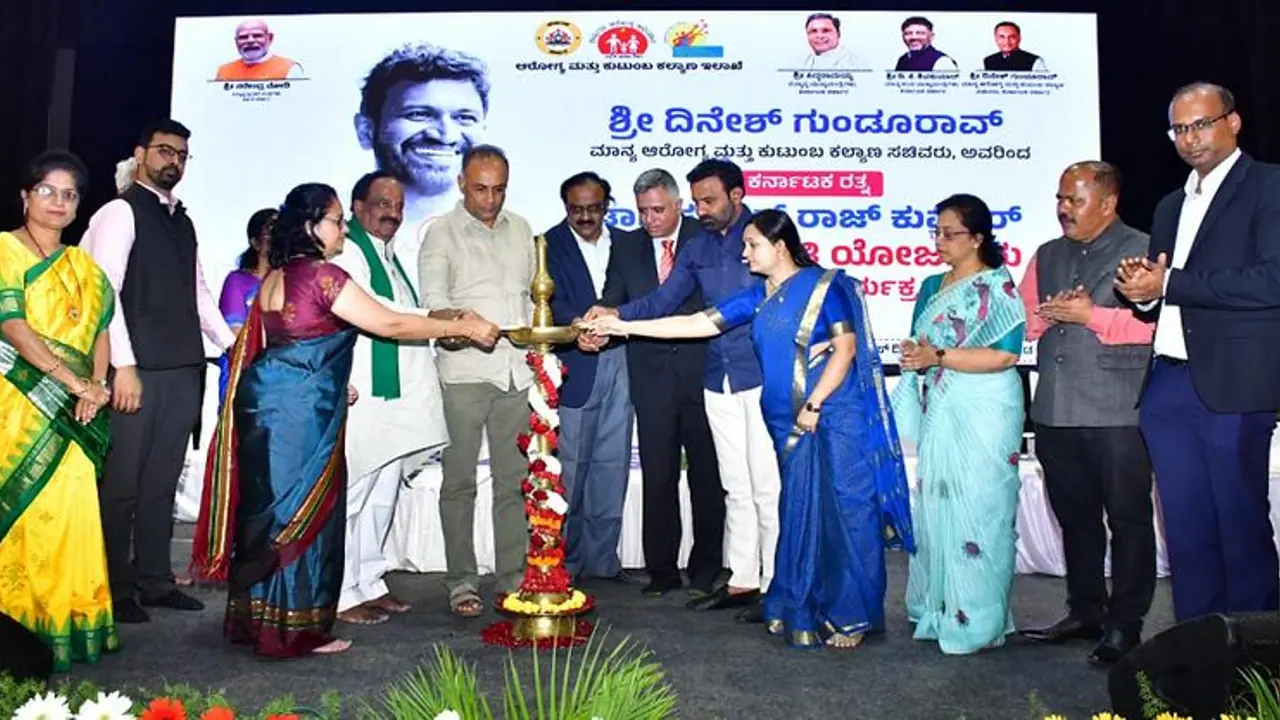 ಹೃದಯಾಘಾತವಾದ್ರೆ ತಕ್ಷಣವೇ ಸಿಗಲಿದೆ ಇಂಜಕ್ಷನ್: ಪುನೀತ್ ರಾಜಕುಮಾರ್ ಹೆಸರಿನಲ್ಲಿ ಸರ್ಕಾರದಿಂದ ವಿನೂತನ ಯೋಜನೆ ಜಾರಿ ಹೃದಯಾಘಾತವಾದ್ರೆ ತಕ್ಷಣವೇ ಸಿಗಲಿದೆ ಇಂಜಕ್ಷನ್: ಪುನೀತ್ ರಾಜಕುಮಾರ್ ಹೆಸರಿನಲ್ಲಿ ಸರ್ಕಾರದಿಂದ ವಿನೂತನ ಯೋಜನೆ ಜಾರಿ