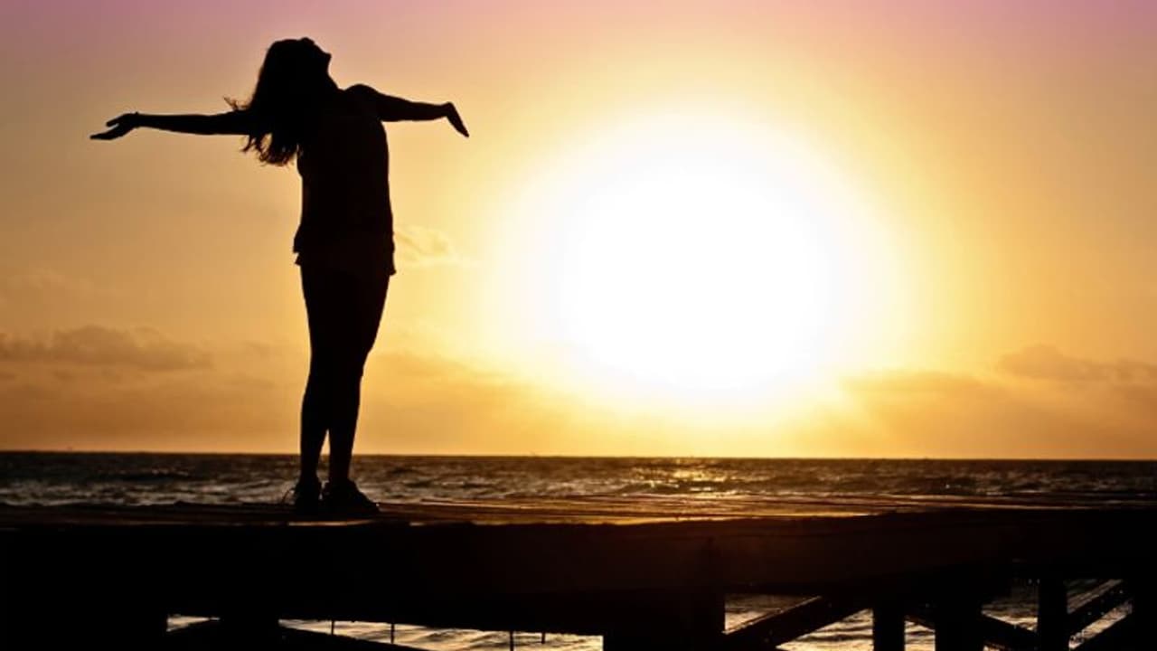 Health Tips: മാറുന്ന കാലാവസ്ഥയുമായി പൊരുത്തപ്പെടാനുള്ള ഏഴ് വഴികള്... Health Tips: മാറുന്ന കാലാവസ്ഥയുമായി പൊരുത്തപ്പെടാനുള്ള ഏഴ് വഴികള്...