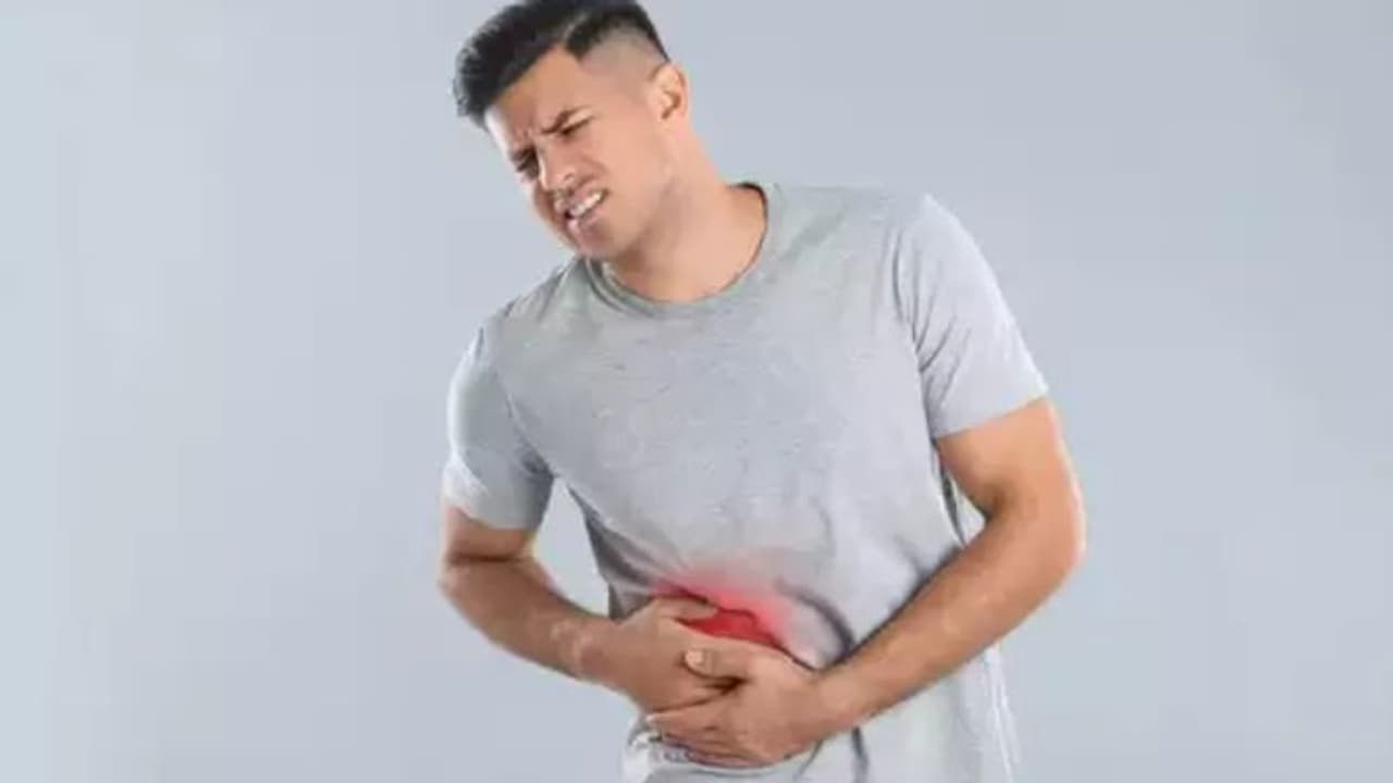 ഫാറ്റി ലിവറിനെ കൈകാര്യം ചെയ്യാൻ ശ്രദ്ധിക്കേണ്ട കാര്യങ്ങള്‍... 