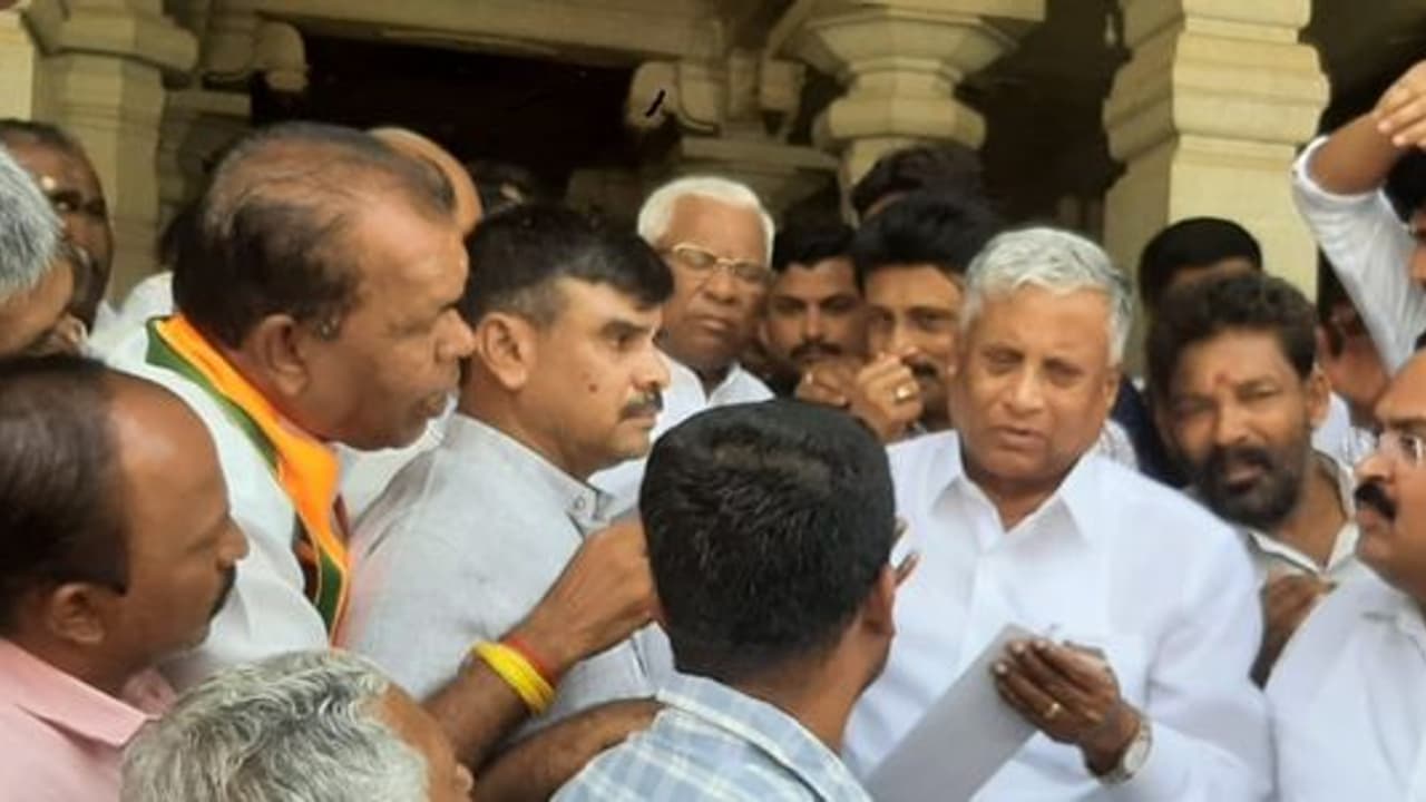 ಲೋಕಸಭಾ ಚುನಾವಣೆಯಿಂದ ದೇಶದ ಭವಿಷ್ಯ ನಿರ್ಧಾರ : ಸೋಮಣ್ಣ ಲೋಕಸಭಾ ಚುನಾವಣೆಯಿಂದ ದೇಶದ ಭವಿಷ್ಯ ನಿರ್ಧಾರ : ಸೋಮಣ್ಣ