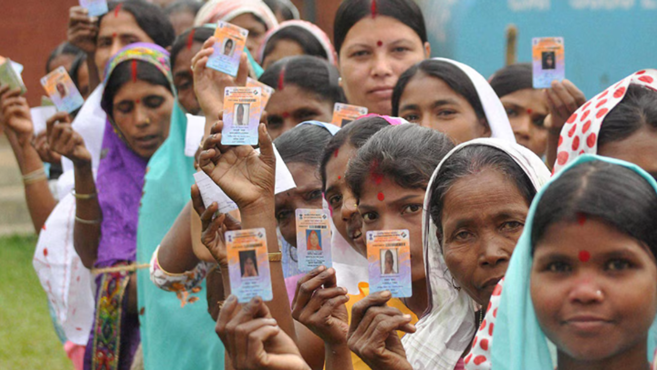 Voter Education: Know how you can file a complaint through voter helpline