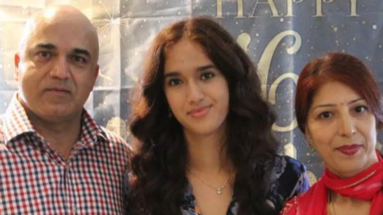 രാജീവിന്റെയും കുടുംബത്തിന്റെയും മരണം: തീ പിടിത്തത്തില്‍ ദുരൂഹതയുണ്ടെന്ന് പൊലീസ്