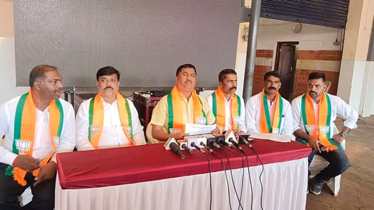 ಹಿಂದುಳಿದ ವರ್ಗಗಳ ಹಿತಾಸಕ್ತಿ ಕಡೆಗಣಿಸಿದ ಕಾಂಗ್ರೆಸ್: ರಘು ಕೌಟಿಲ್ಯ ಹಿಂದುಳಿದ ವರ್ಗಗಳ ಹಿತಾಸಕ್ತಿ ಕಡೆಗಣಿಸಿದ ಕಾಂಗ್ರೆಸ್: ರಘು ಕೌಟಿಲ್ಯ