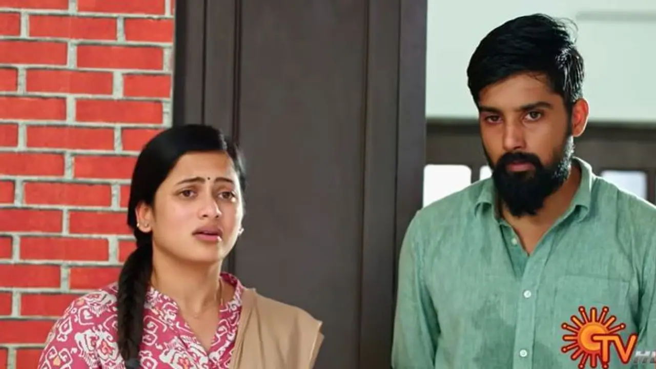 Ethirneechal Janani: 'எதிர்நீச்சல்' சீரியலை விட.. ரீல்ஸில் ரொமான்ஸ் பண்ணும் ஜனனி சக்தி! வைரலாகும் வீடியோ! Ethirneechal Janani: 'எதிர்நீச்சல்' சீரியலை விட.. ரீல்ஸில் ரொமான்ஸ் பண்ணும் ஜனனி சக்தி! வைரலாகும் வீடியோ!