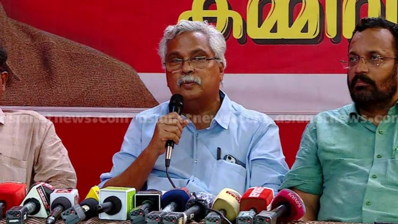 മോദി നിർമ്മിച്ചത് വെള്ളമില്ലാത്ത കക്കൂസ്, നടക്കാത്ത ഗ്യാരന്റികൾ ചത്തുമലച്ചു കിടക്കുന്നു: ബിനോയ് വിശ്വം