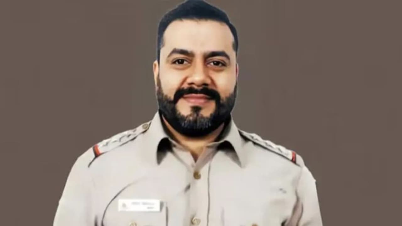 ஜாக்கிங் சென்ற Encounter Specialist.. ஆள் தெரியாமல் திருட முயன்ற 2 நபர்கள் அப்புறம் என்ன ஆச்சு தெரியுமா? ஜாக்கிங் சென்ற Encounter Specialist.. ஆள் தெரியாமல் திருட முயன்ற 2 நபர்கள் அப்புறம் என்ன ஆச்சு தெரியுமா?